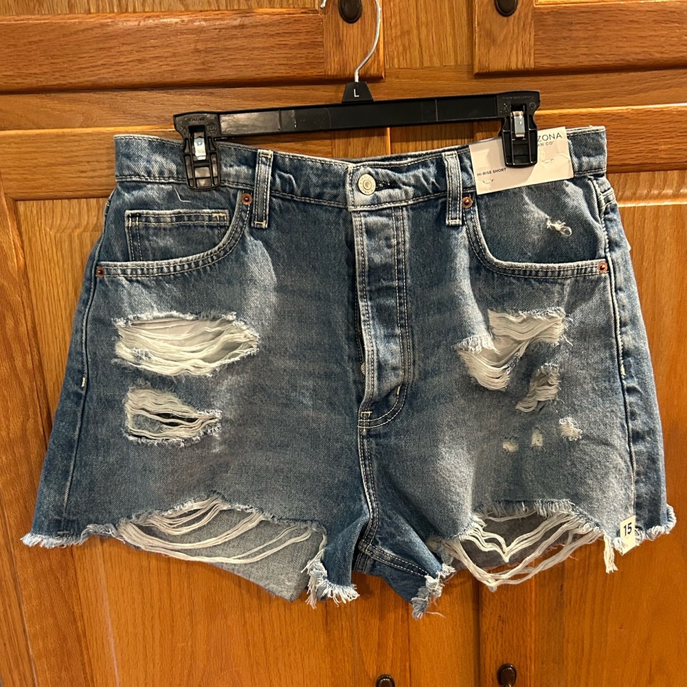 Junior Arizona Jean Co. Shorts